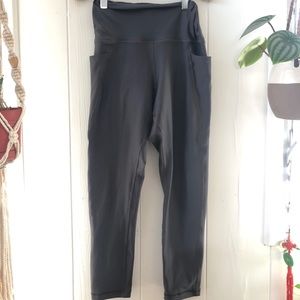 Dark Grey Capri Leggins